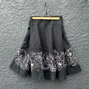 Embroidered Linen Skirt